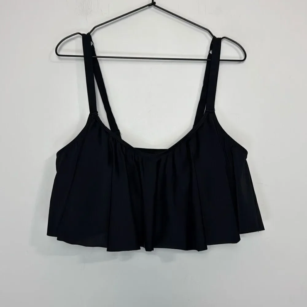 Torrid Wireless Straight Flounce Bikini Top 2